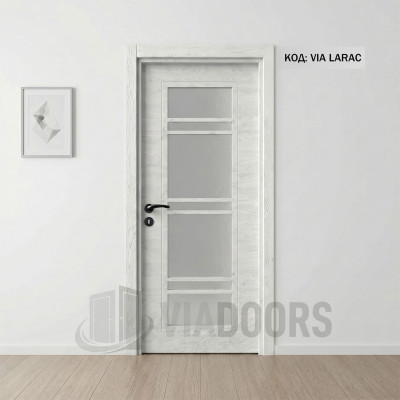 Интериорна врата MDF светъл дъб със стъкло 90x201 см – изчистен дизайн, пълен комплект